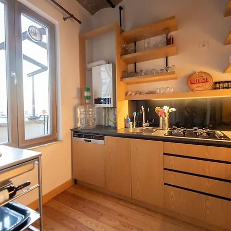 Apartmán Historic Loft W/terrace And Old View