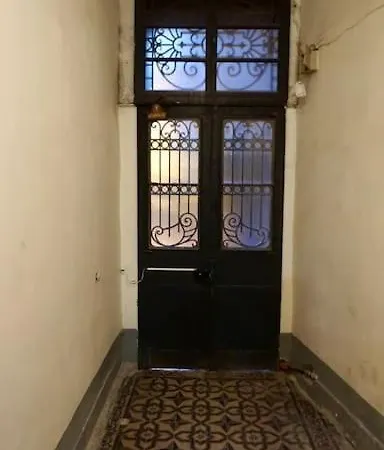 Historic Loft W/terrace And Old View Apartman